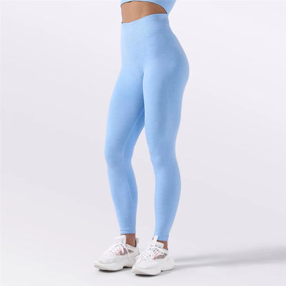 Quick-Dry Training Set — Women'S Tee + High-Waist Capri · REF BP-CMP-002