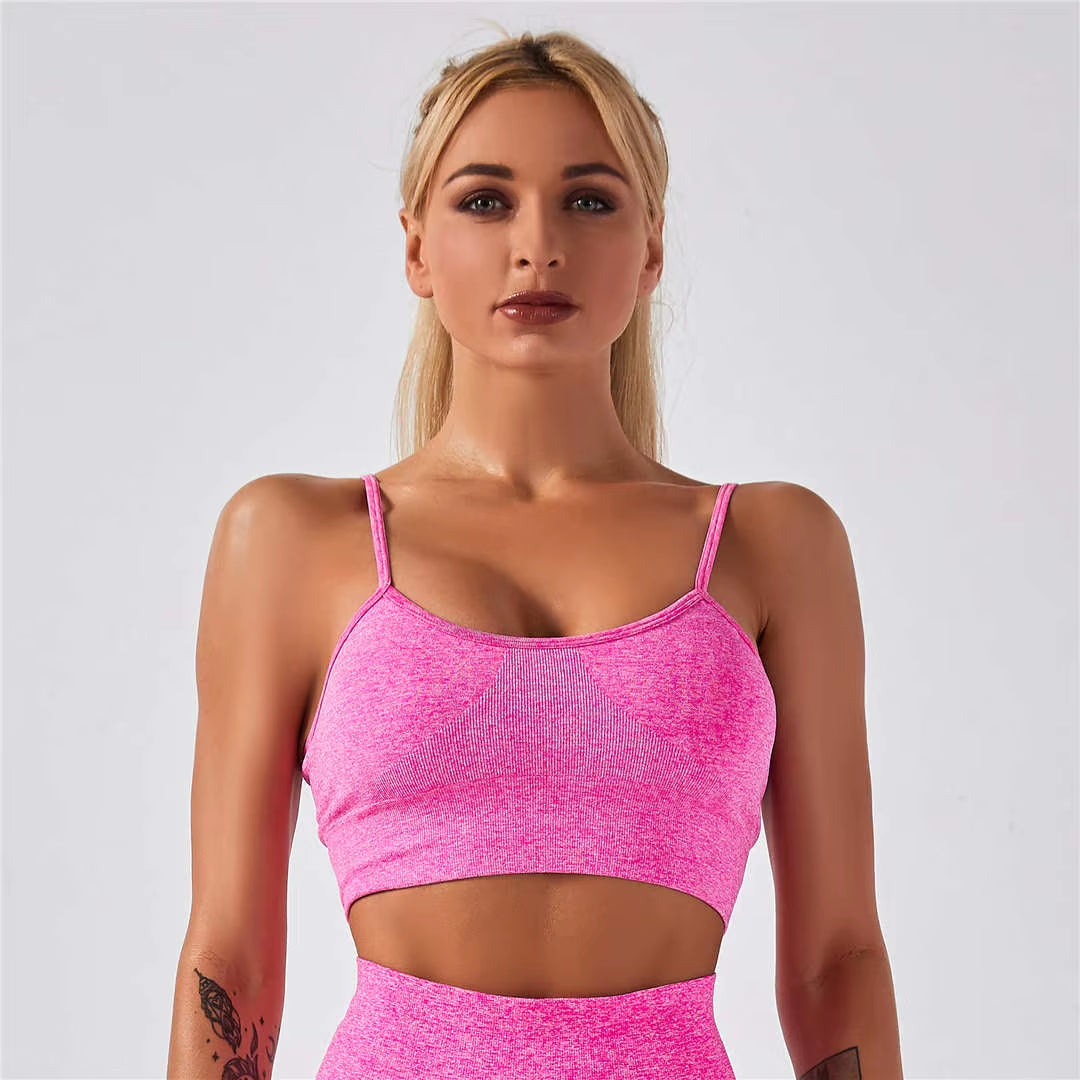 Quick-Dry Training Set — Women'S Tee + High-Waist Capri · REF BP-CMP-002